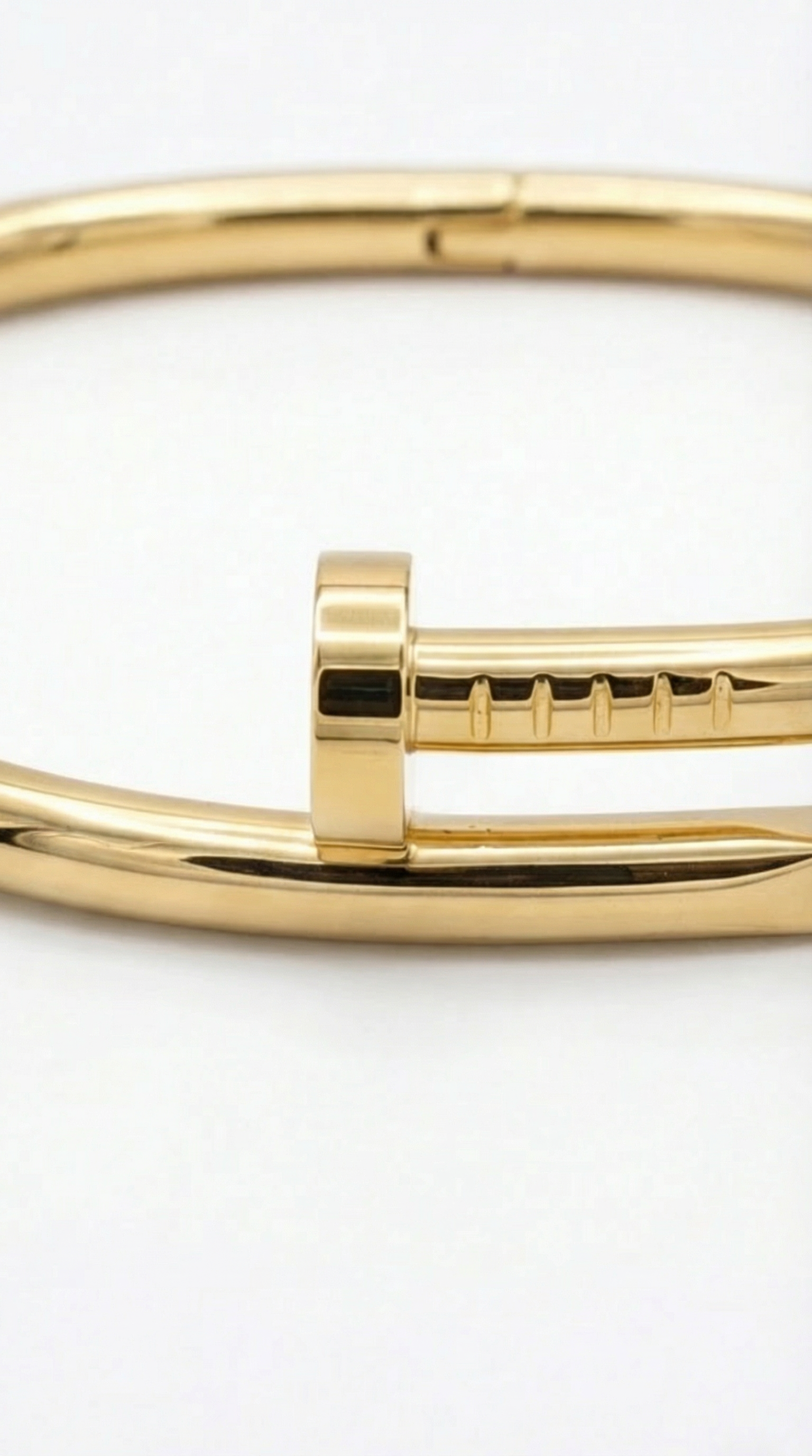Nail Bracelet